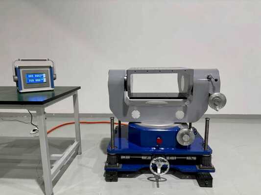 Dual-axis Manual Turntable Static Attitude Simulation Inertial Calibration Device